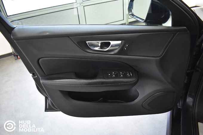 VOLVO V60 Cross Country D4 AWD Geartronic Pro